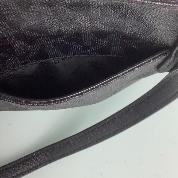 Michael Kors Morgan coated signature print Travel Tote zippered purse & dust bag - Picture 12 of 16